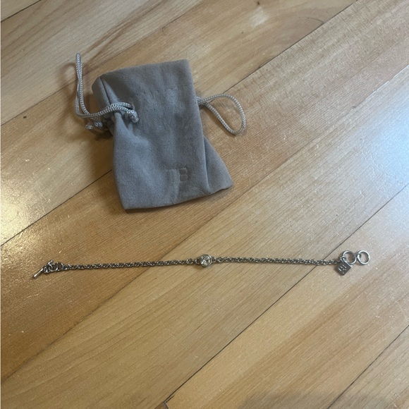 Banana Republic bracelet with stone - Picture 4 of 4